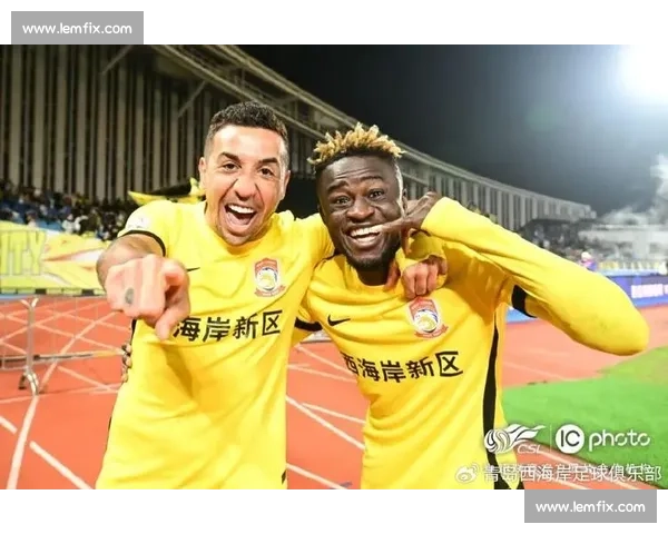 戴维森梅开二度仍憾平:对方首球该是门球,我们拼尽了全力 戴维森梅开二度仍憾平:对方首球该是门球,我们拼尽了全力