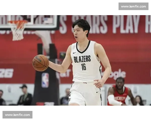 杨瀚森队友阿夫迪亚欧锦赛封神:24+7+2+2 书写全能传奇